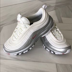 Men's Shoe
Nike Air Max 97 Size 7.5 (Worn Once)